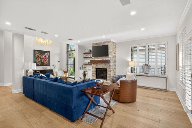 402 Horseshoe Bay North BLVD, Horseshoe Bay, TX 78657