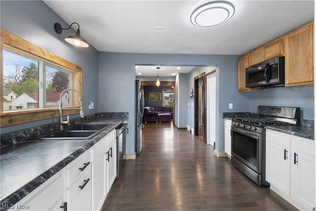 200 19th Street NW, Barberton, OH 44203