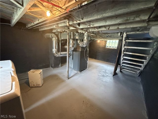 200 19th Street NW, Barberton, OH 44203