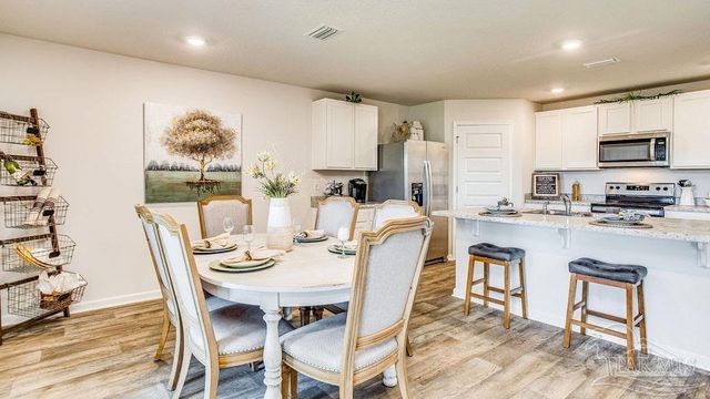 5094 Rainwater Rd, Milton, FL 32583