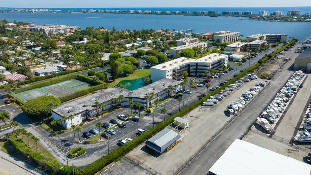 896 N Federal Highway 523, Lantana, FL 33462
