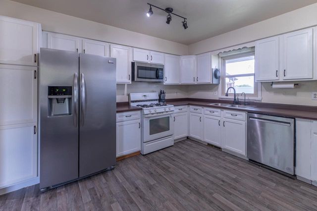 N6749 Tippecanoe Trail, Elkhorn, WI 53121