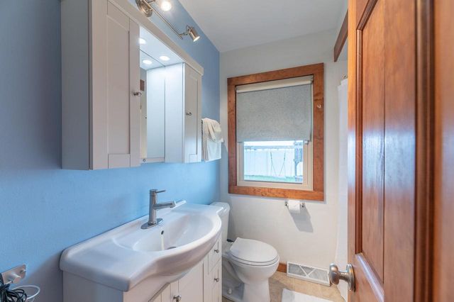 N6749 Tippecanoe Trail, Elkhorn, WI 53121