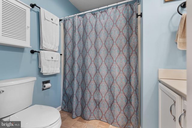 605 ARTISAN WAY, Martinsburg, WV 25401