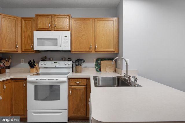 605 ARTISAN WAY, Martinsburg, WV 25401