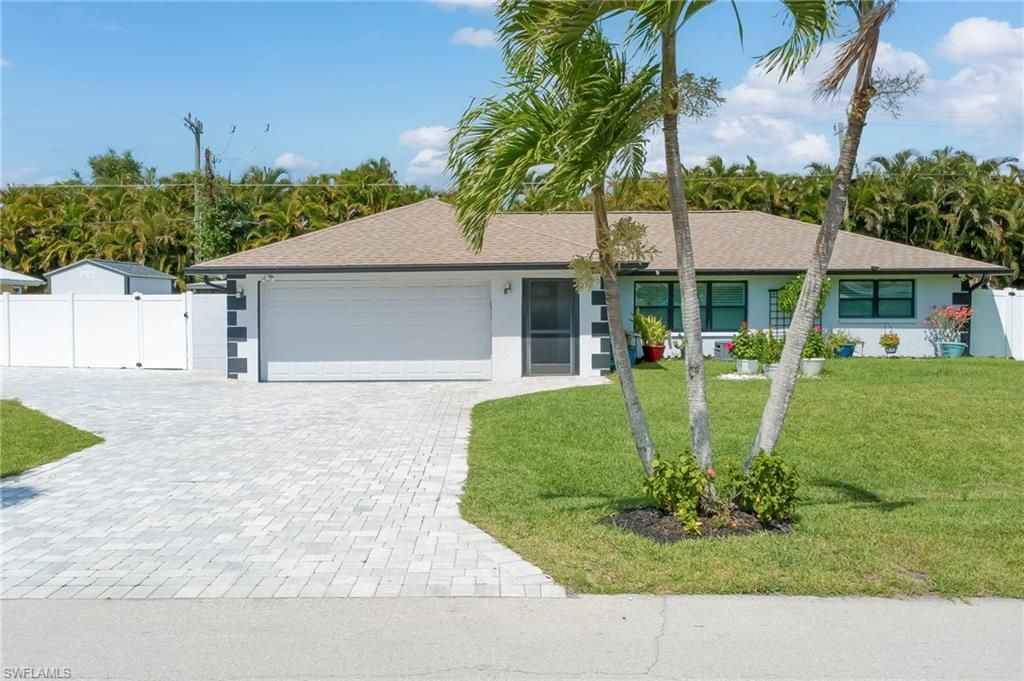 1089 N Town And River DR, FORT MYERS, FL 33919 — exterior