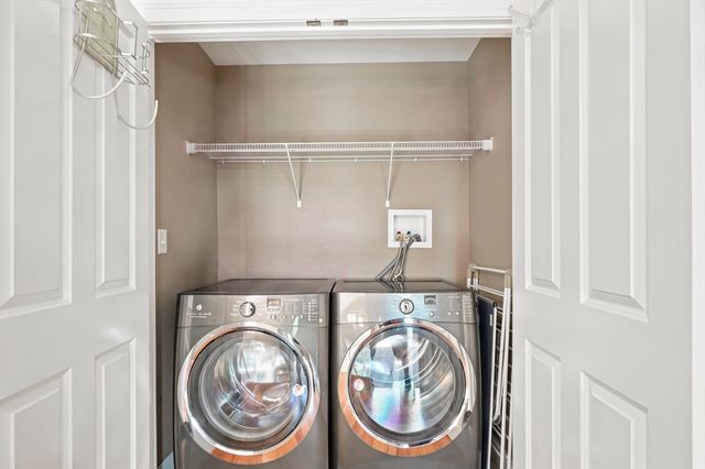 27 Clarks Hill Ln 27, Framingham, MA 01702