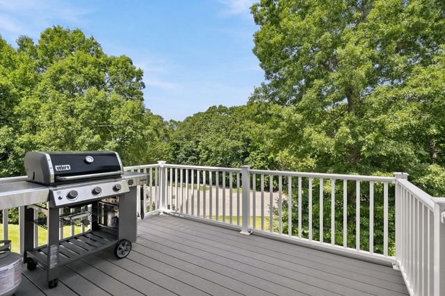 27 Clarks Hill Ln 27, Framingham, MA 01702