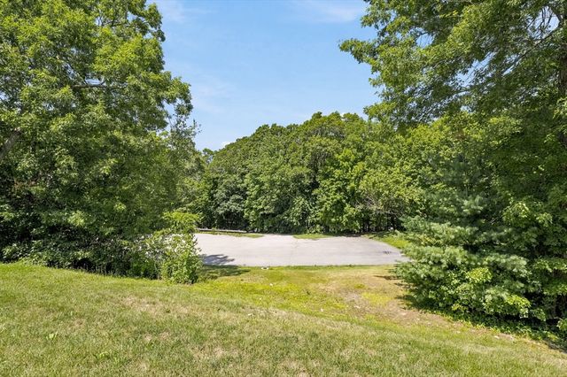 27 Clarks Hill Ln 27, Framingham, MA 01702