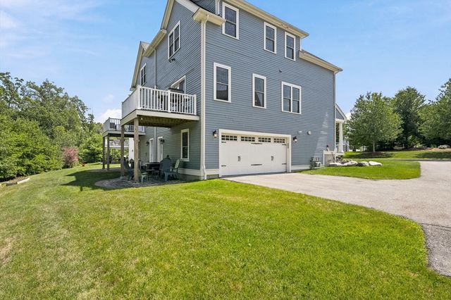 27 Clarks Hill Ln 27, Framingham, MA 01702