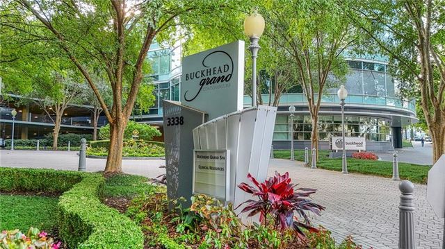 3338 Peachtree Road NE 2906, Atlanta, GA 30326