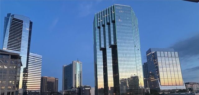 3338 Peachtree Road NE 2906, Atlanta, GA 30326