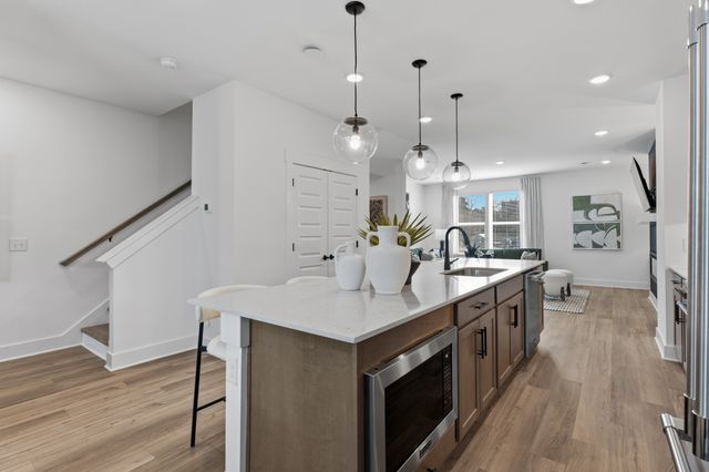 209 Harmony Aly, Nashville, TN 37207