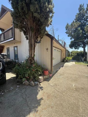 39182 Daily Road, Fallbrook, CA 92028