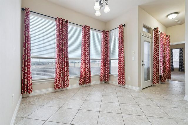 6013 NW 162nd Street, Edmond, OK 73013