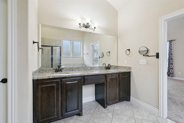 6013 NW 162nd Street, Edmond, OK 73013