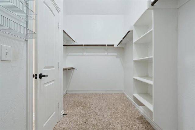 6013 NW 162nd Street, Edmond, OK 73013