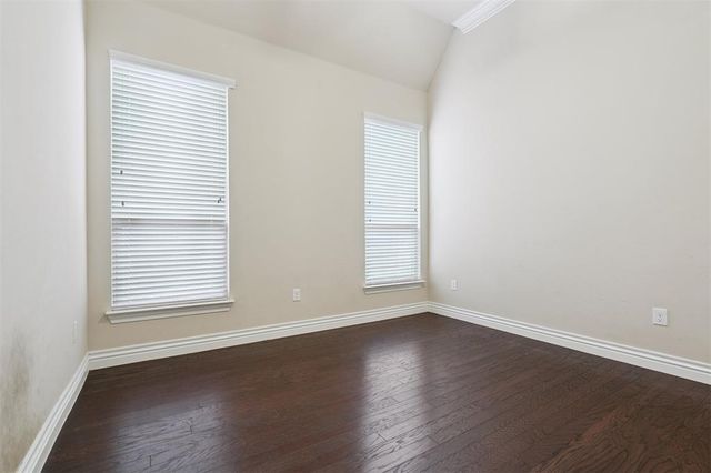 6013 NW 162nd Street, Edmond, OK 73013