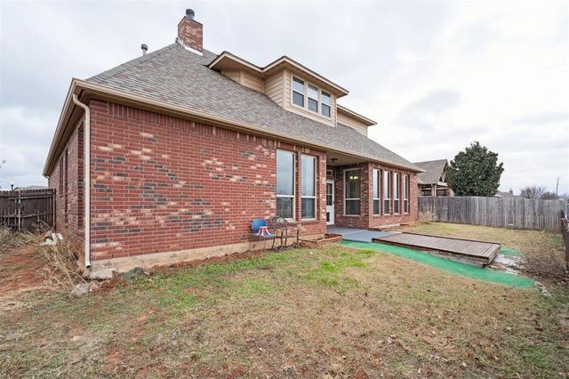 6013 NW 162nd Street, Edmond, OK 73013