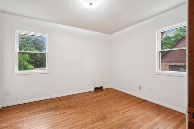 3612 38th Street, Des Moines, IA 50310