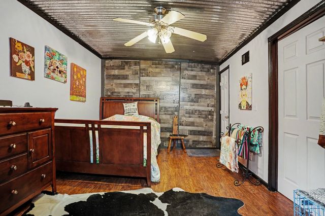 1712 Wilson Road, Waxahachie, TX 75165