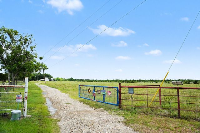 1712 Wilson Road, Waxahachie, TX 75165