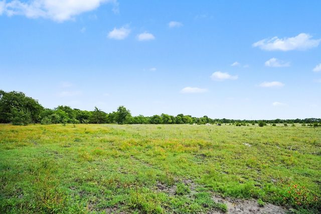 1712 Wilson Road, Waxahachie, TX 75165