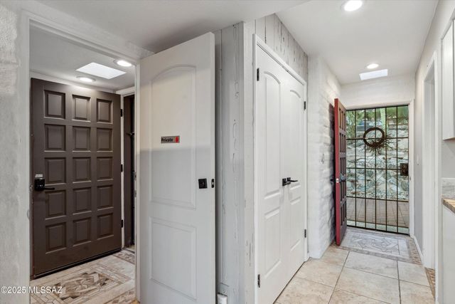 5251 E Mission Hill Drive 1&2, Tucson, AZ 85718