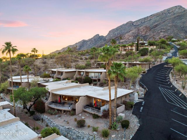 5251 E Mission Hill Drive 1&2, Tucson, AZ 85718