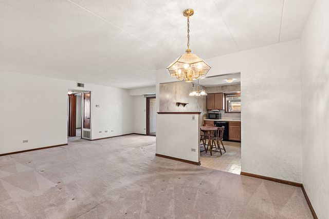 3024 Matthew Lane C-2, Homewood, IL 60430