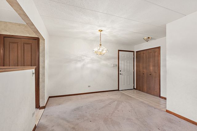 3024 Matthew Lane C-2, Homewood, IL 60430