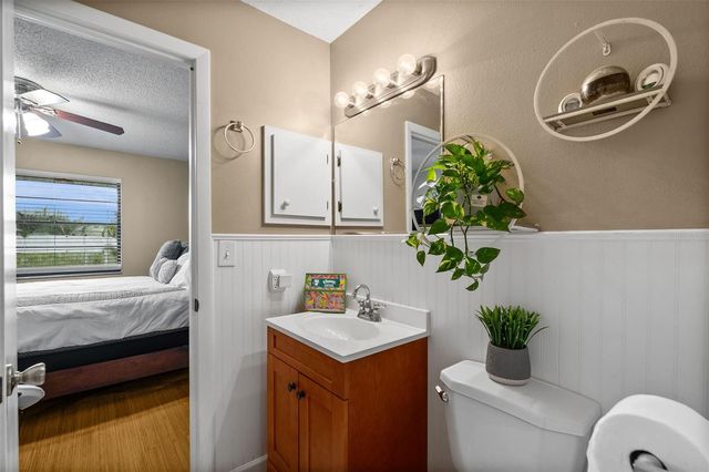 7460 REGINA DRIVE, Englewood, FL 34224