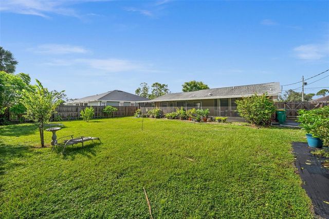 7460 REGINA DRIVE, Englewood, FL 34224