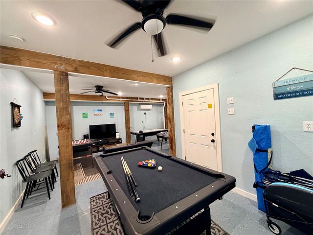 16701 Moby Dick Drive, Jamaica Beach, TX 77554