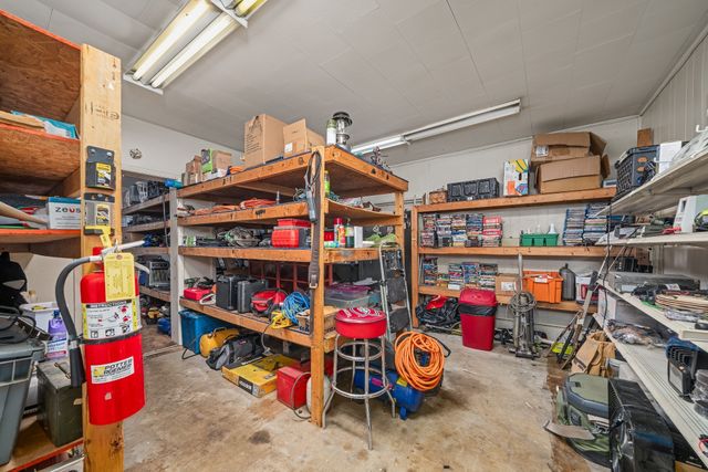 249 N Spring St, Sparta, TN 38583