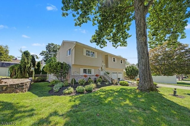 3 Rose Ct, Rockaway Twp., NJ 07801