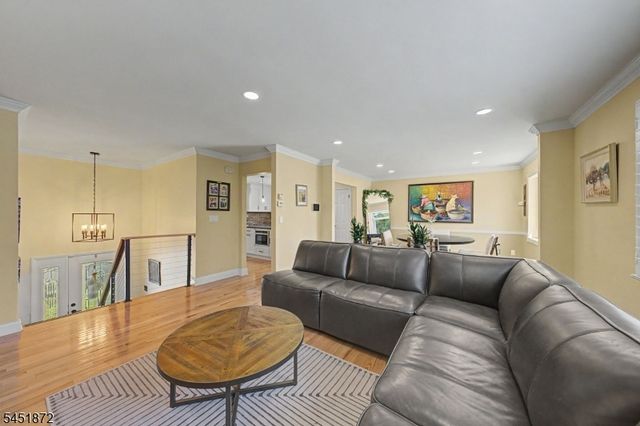 3 Rose Ct, Rockaway Twp., NJ 07801