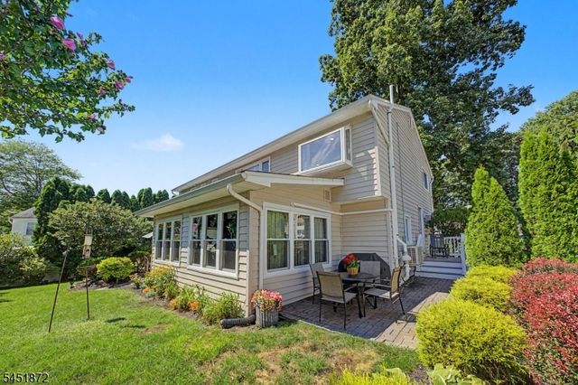 3 Rose Ct, Rockaway Twp., NJ 07801