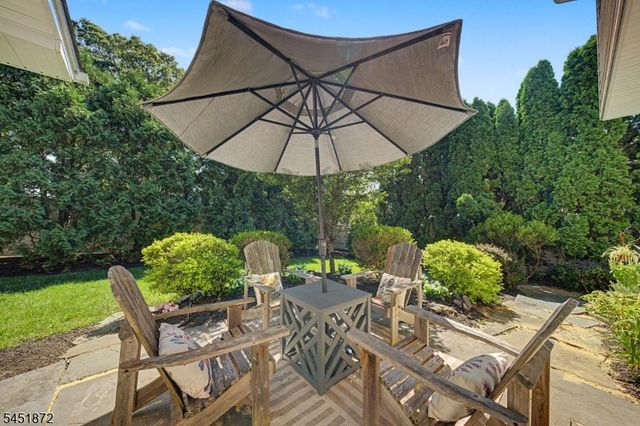 3 Rose Ct, Rockaway Twp., NJ 07801