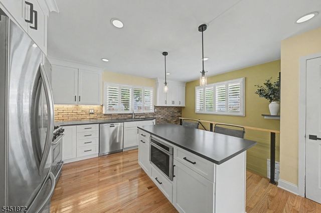 3 Rose Ct, Rockaway Twp., NJ 07801
