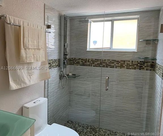 7011 W 29th Ave 109, Hialeah, FL 33018