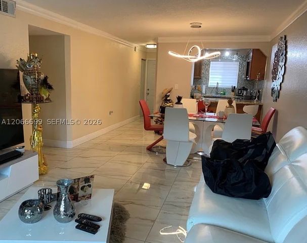 7011 W 29th Ave 109, Hialeah, FL 33018