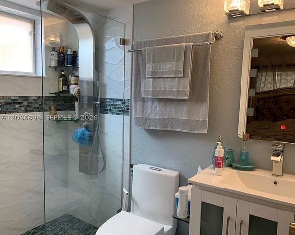 7011 W 29th Ave 109, Hialeah, FL 33018