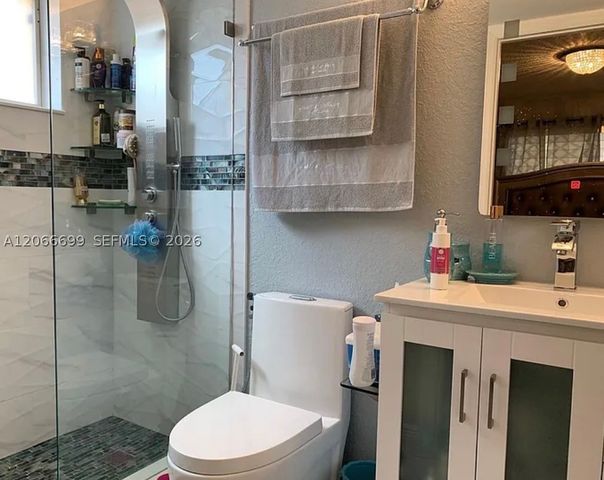 7011 W 29th Ave 109, Hialeah, FL 33018