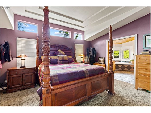 156 PEPPERMILL Rd, Kelso, WA 98626