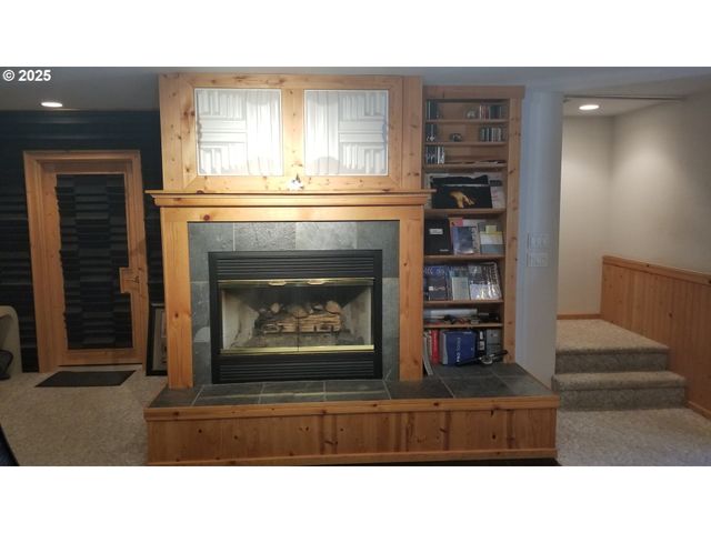 156 PEPPERMILL Rd, Kelso, WA 98626