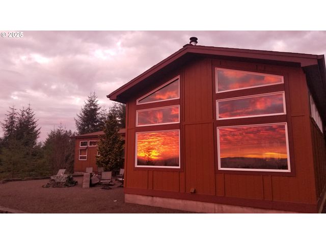 156 PEPPERMILL Rd, Kelso, WA 98626