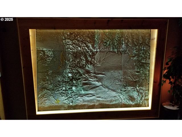 156 PEPPERMILL Rd, Kelso, WA 98626