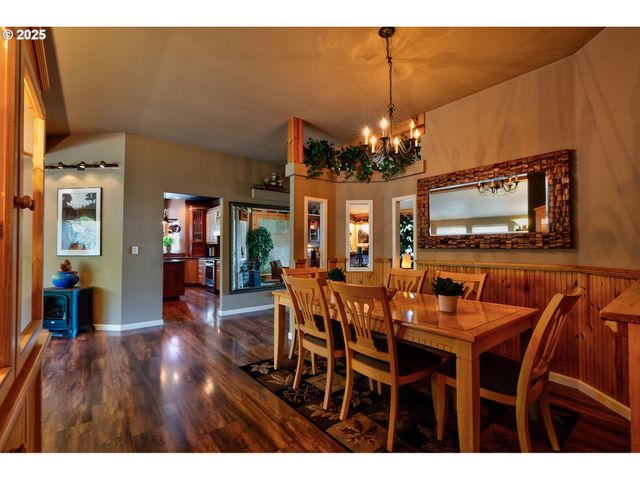 156 PEPPERMILL Rd, Kelso, WA 98626