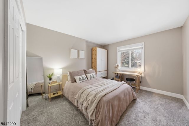 45 Fox Tail Ln, Hardyston Twp., NJ 07419